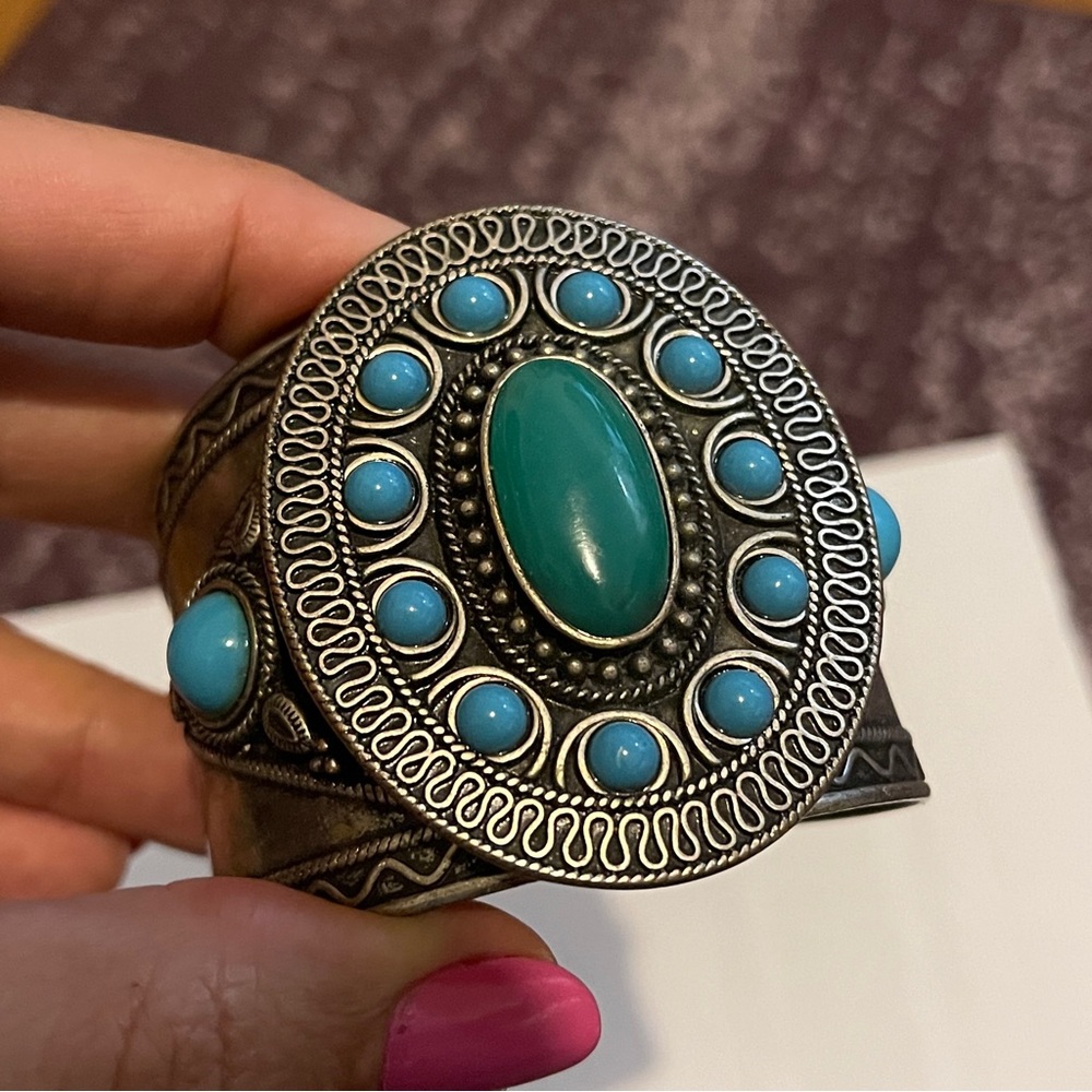 TURQUOISE & Silver Bracelet - Adjustable